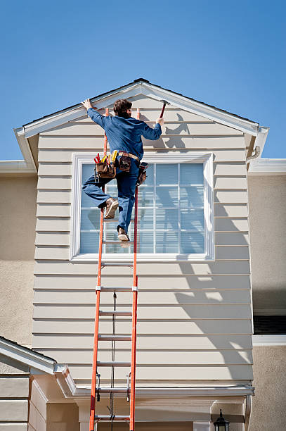 How To Choose The Right Materials for Your Siding Installation in 'Huntersville, NC